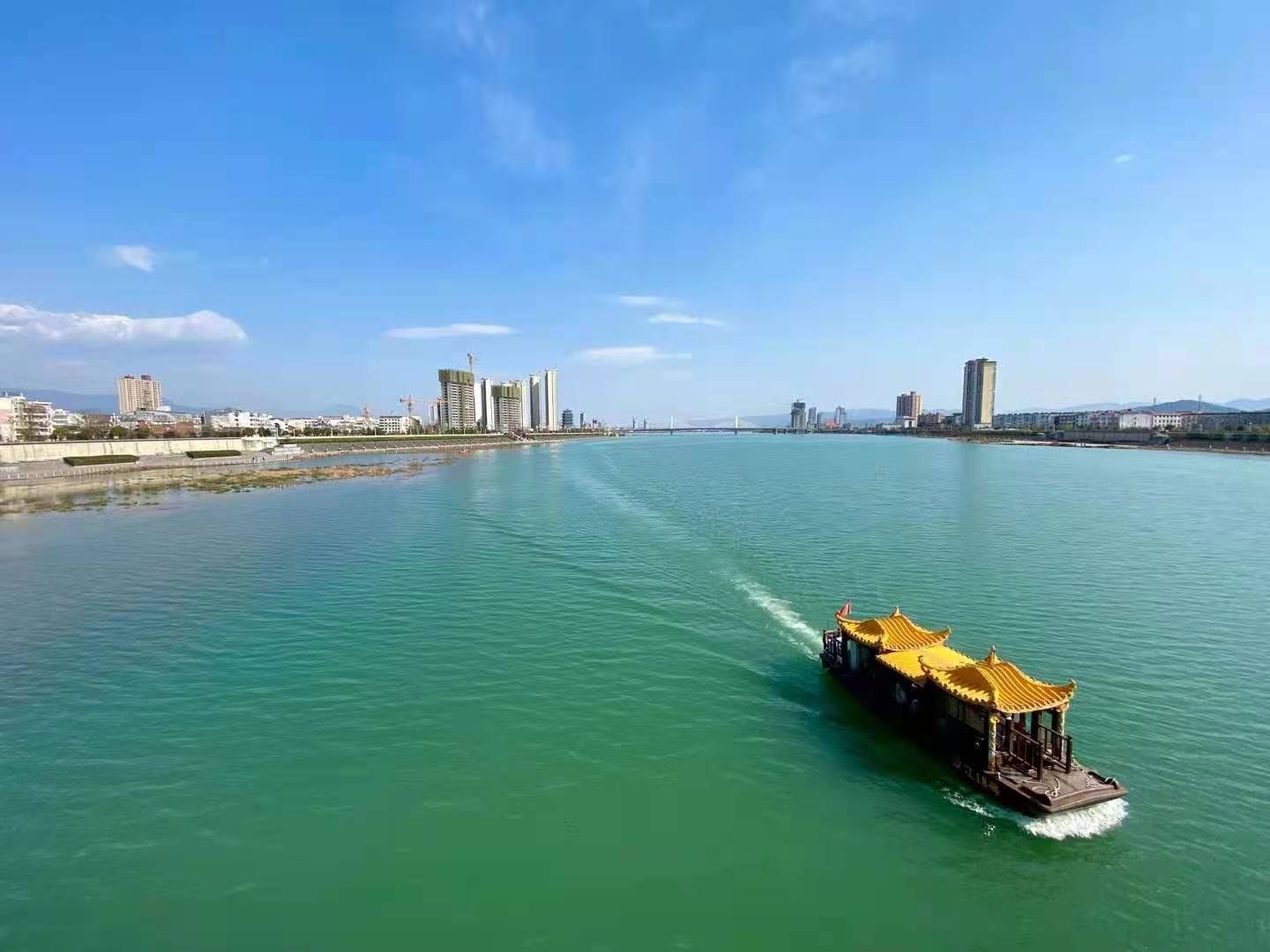 悠悠夏日長(zhǎng)
