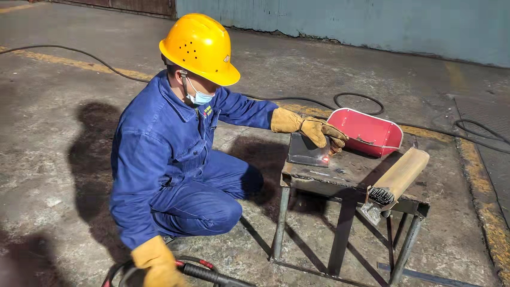 穩(wěn)扎“兩強一重”，著力助推人才隊伍建設(shè)