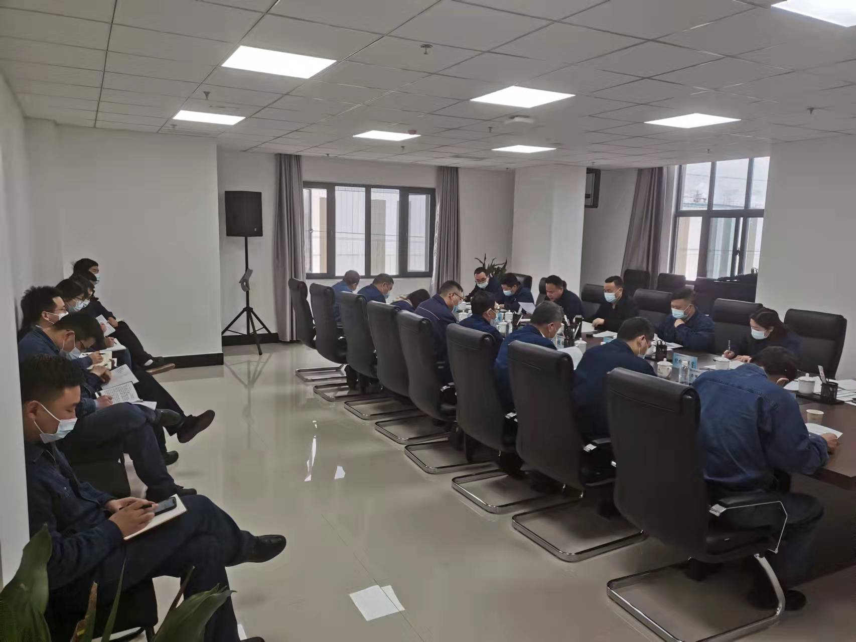 漢鋼公司紀委召開一季度紀檢監(jiān)察工作例會