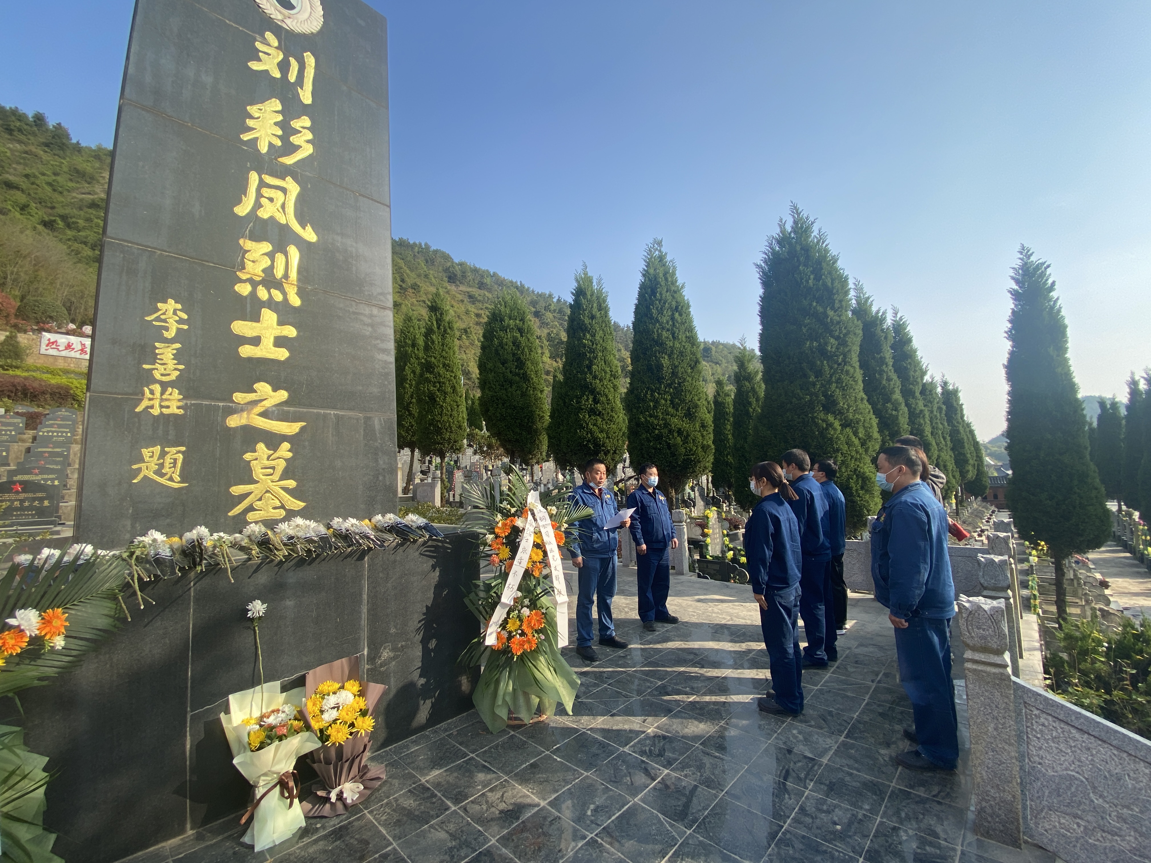 文明新風(fēng)吹佛鋼城潤(rùn)心田