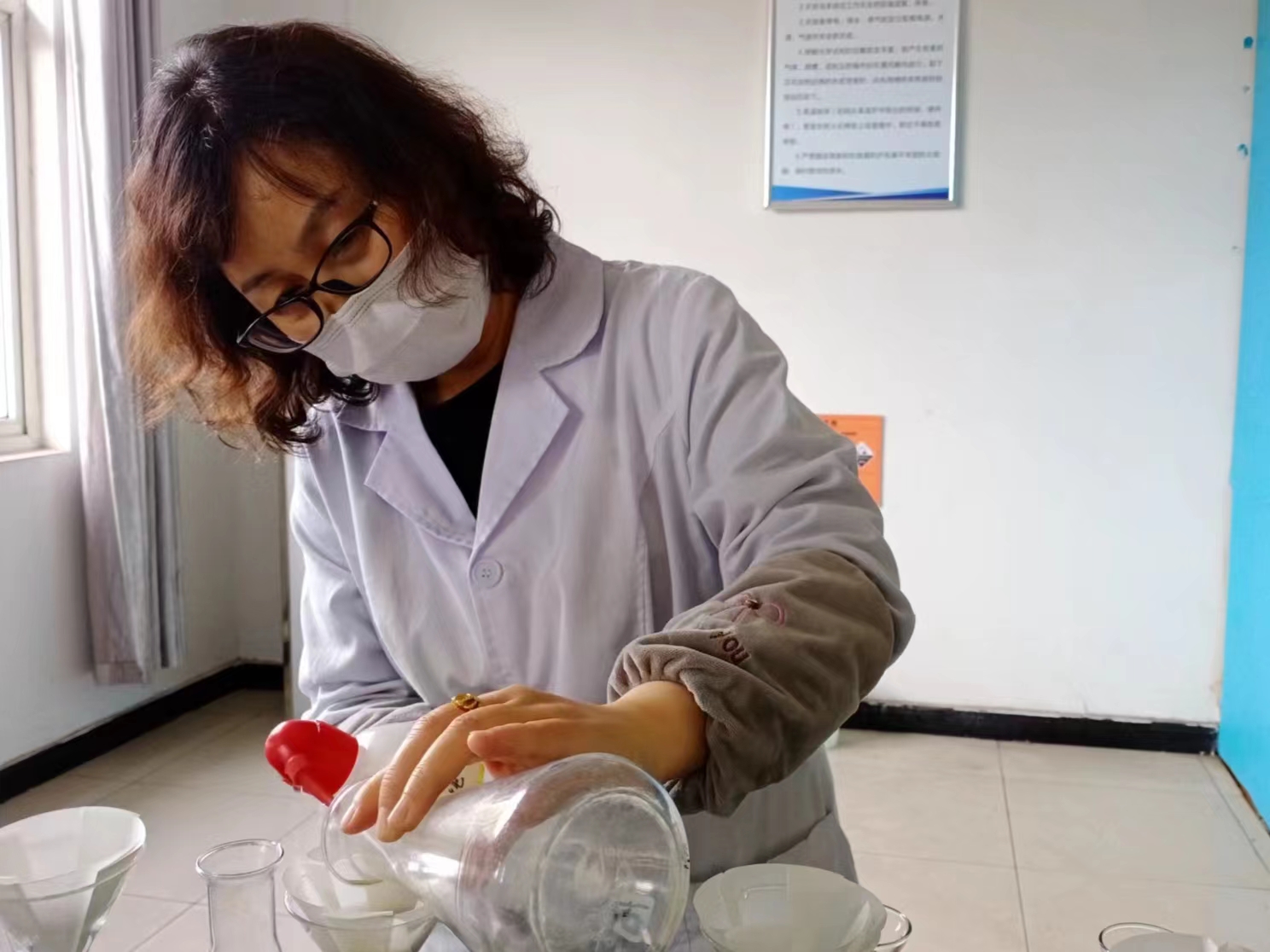 踔厲奮發(fā)，抒寫屬于檢化驗(yàn)人的美麗華章