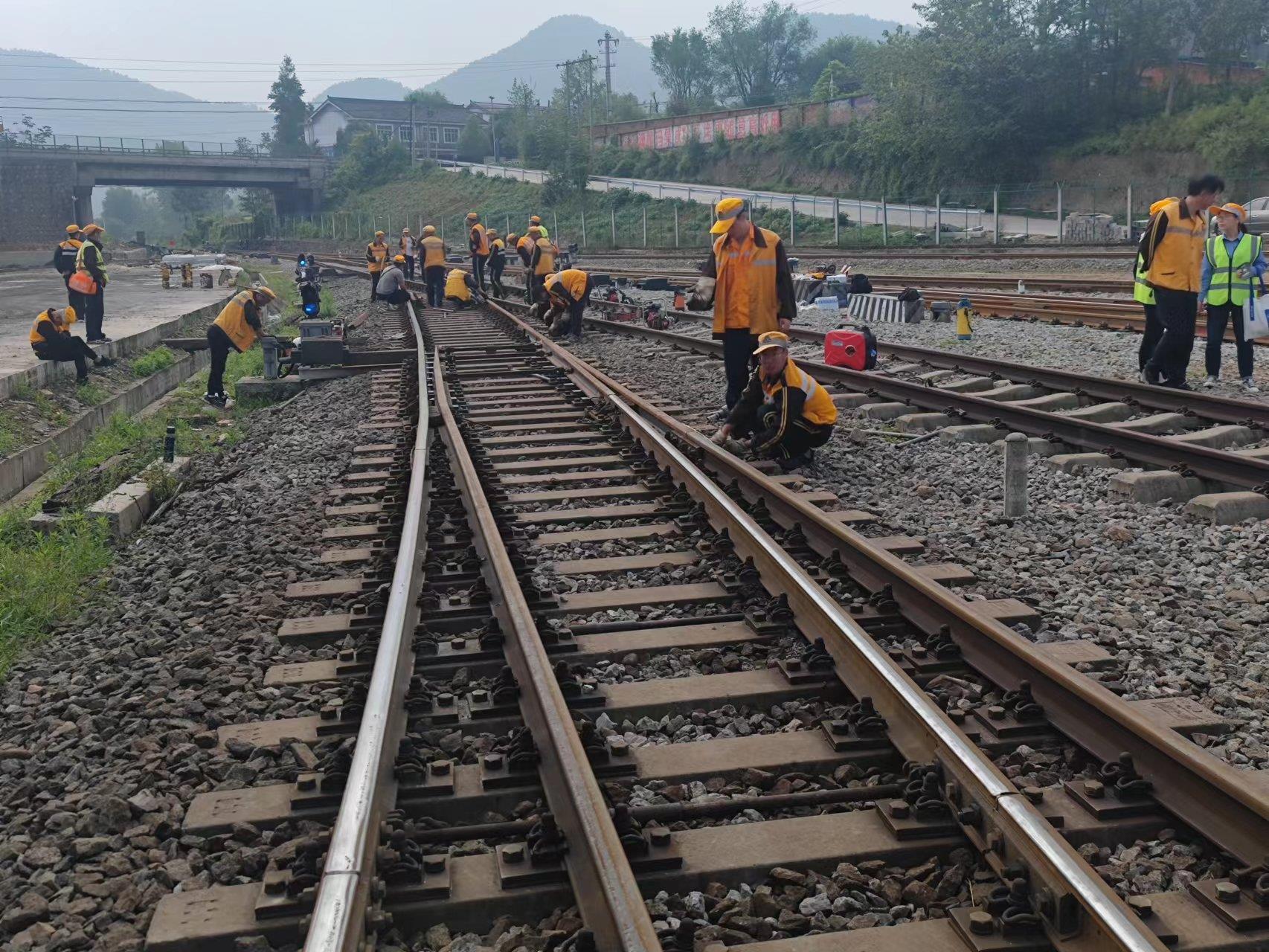 鐵路線升級改造  確保鐵路行車安全