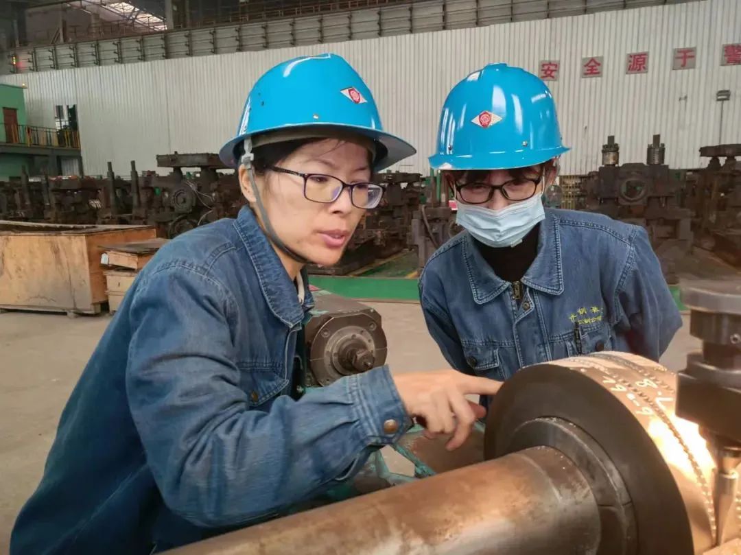 凝心聚力精抓落實  當(dāng)好軋鋼“后勤兵”