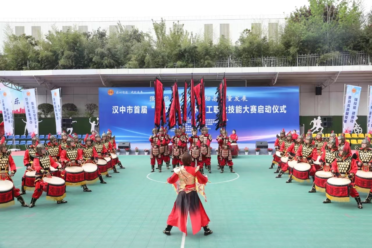 圍繞中心服務(wù)大局，助力公司降本、提質(zhì)、增效