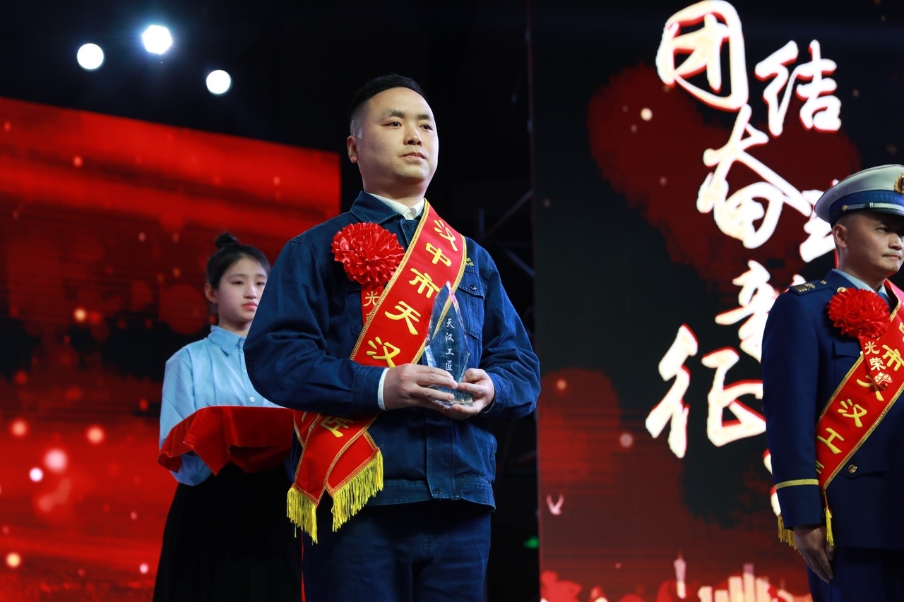 祝賀！公司多個(gè)集體、個(gè)人榮獲市縣表彰