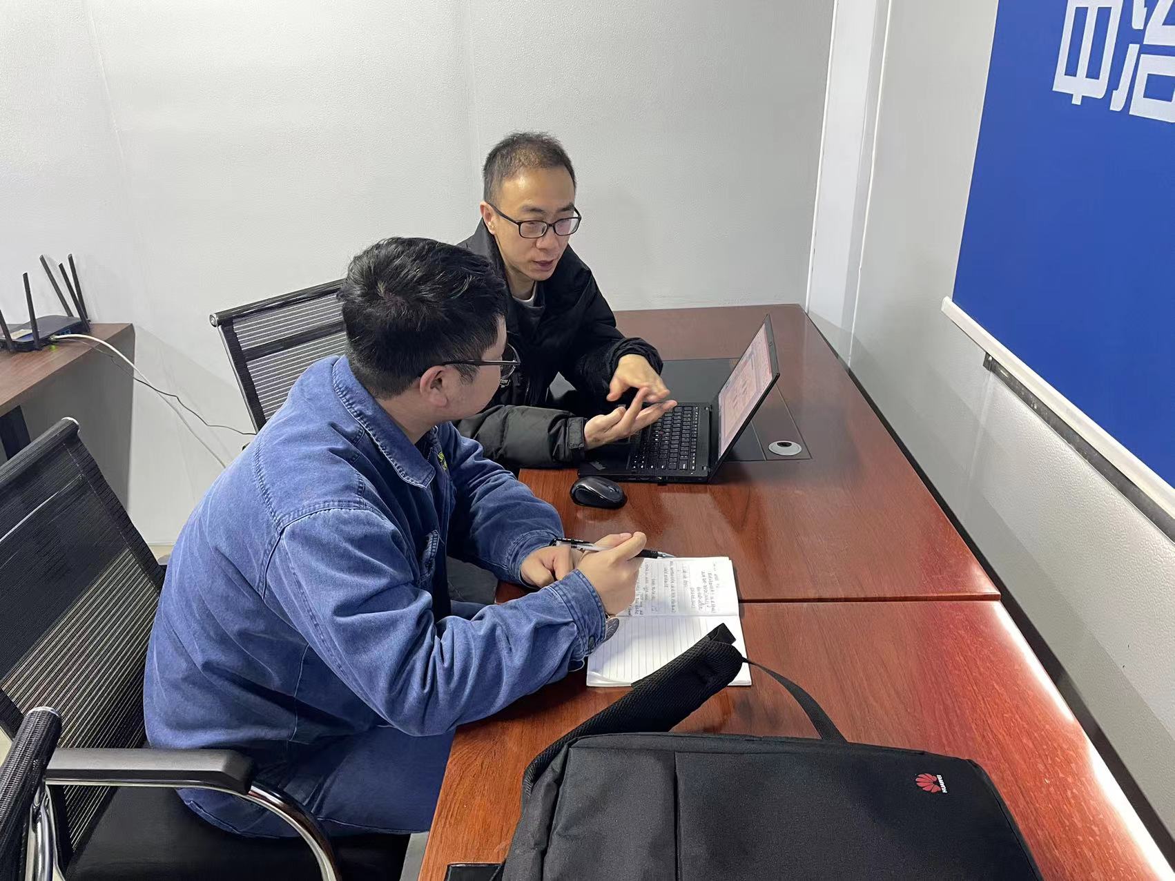 奮斗正青春｜中厚板廠智能制造小組成長(zhǎng)記