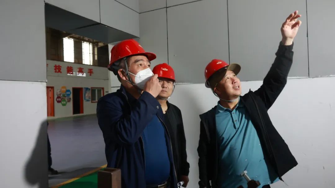 陜鋼集團(tuán)召開(kāi)第九屆“陜鋼杯”職業(yè)技能大賽裁判員會(huì)議