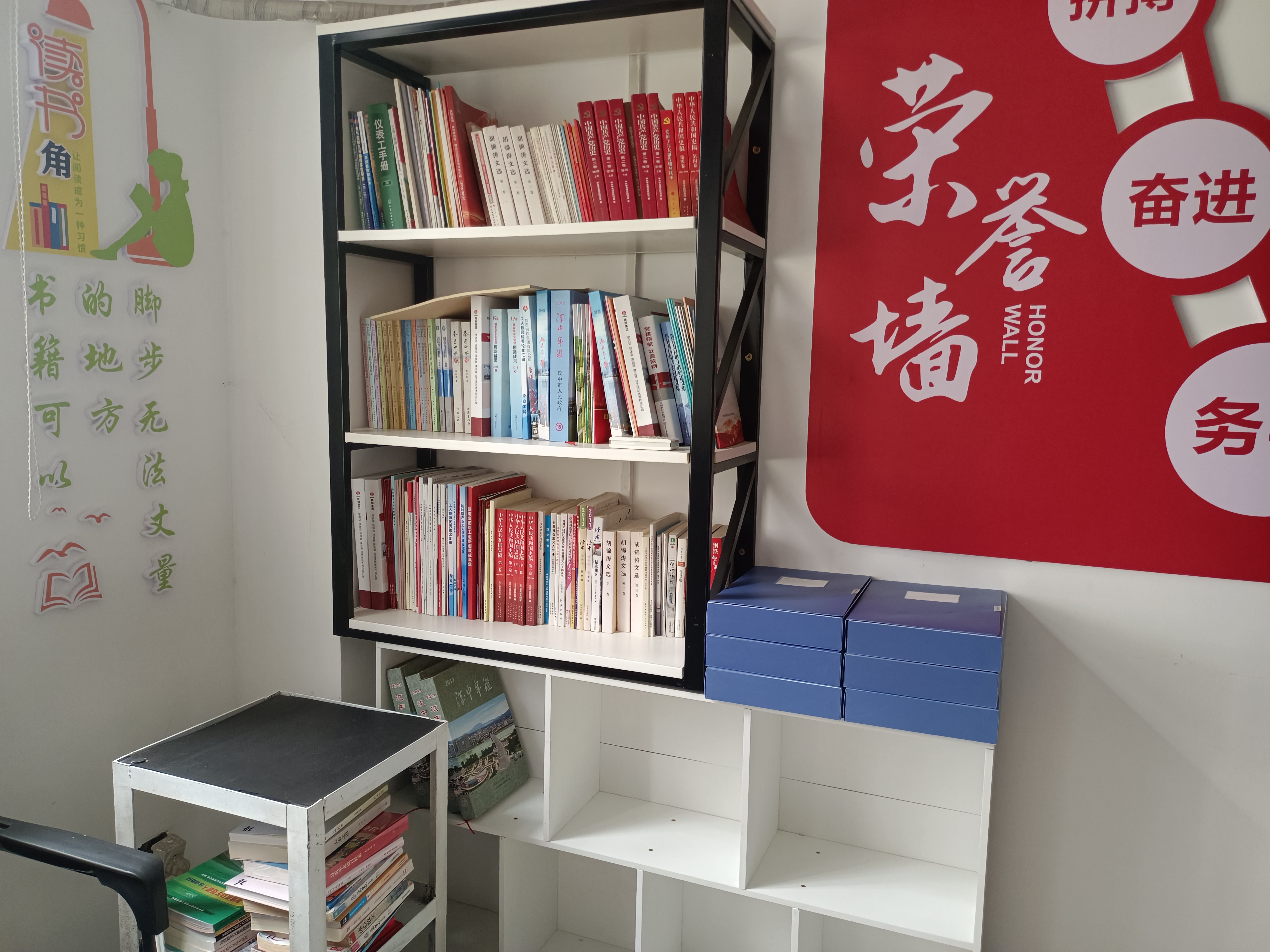 這份盛夏“套餐”，暖心聚力促生產(chǎn)