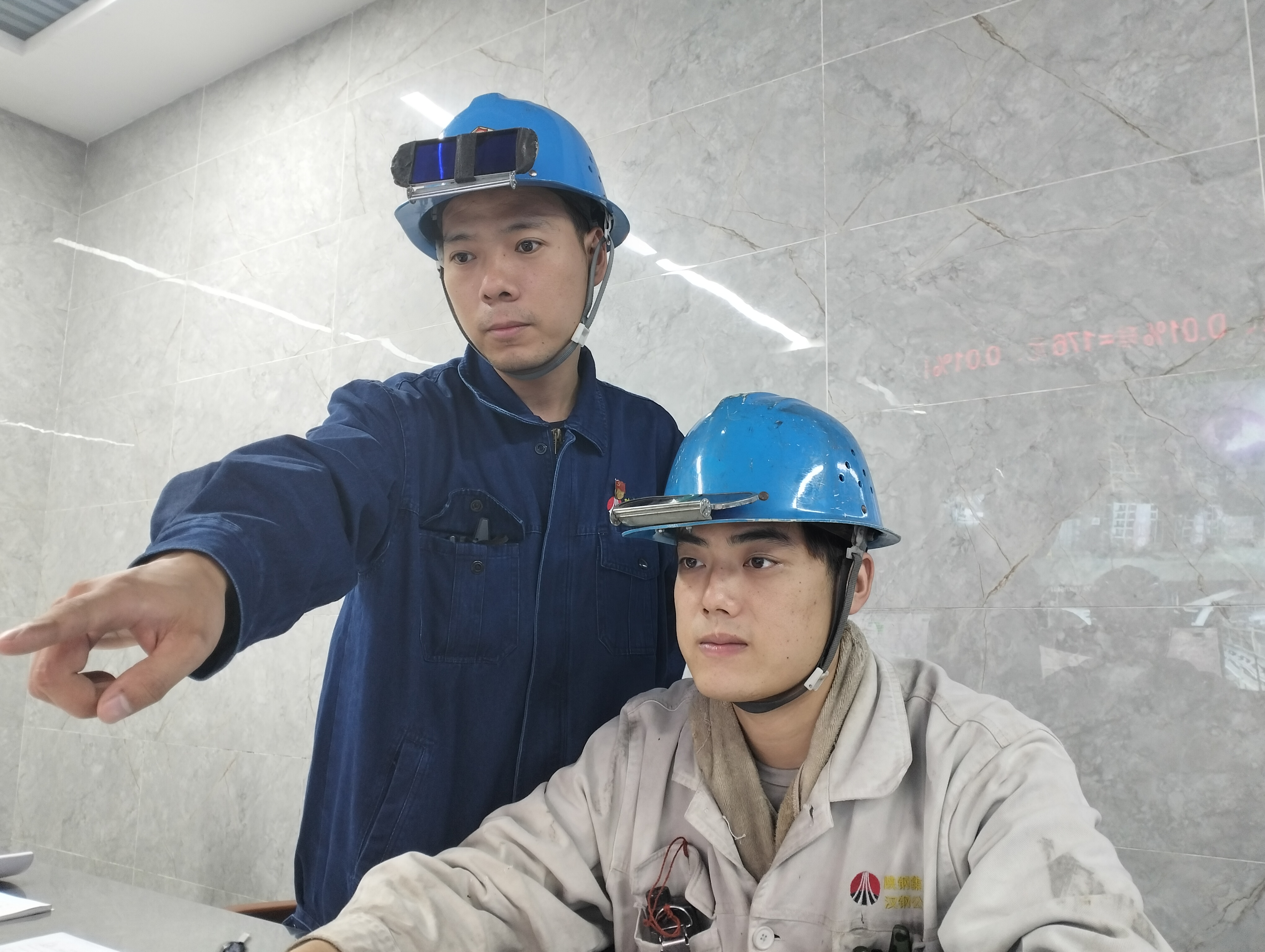 十八年摸爬滾打 鑄就不一樣的鋼鐵人生——記漢中市2023年第三季度敬業(yè)奉獻類“最美系列人物”陳磊