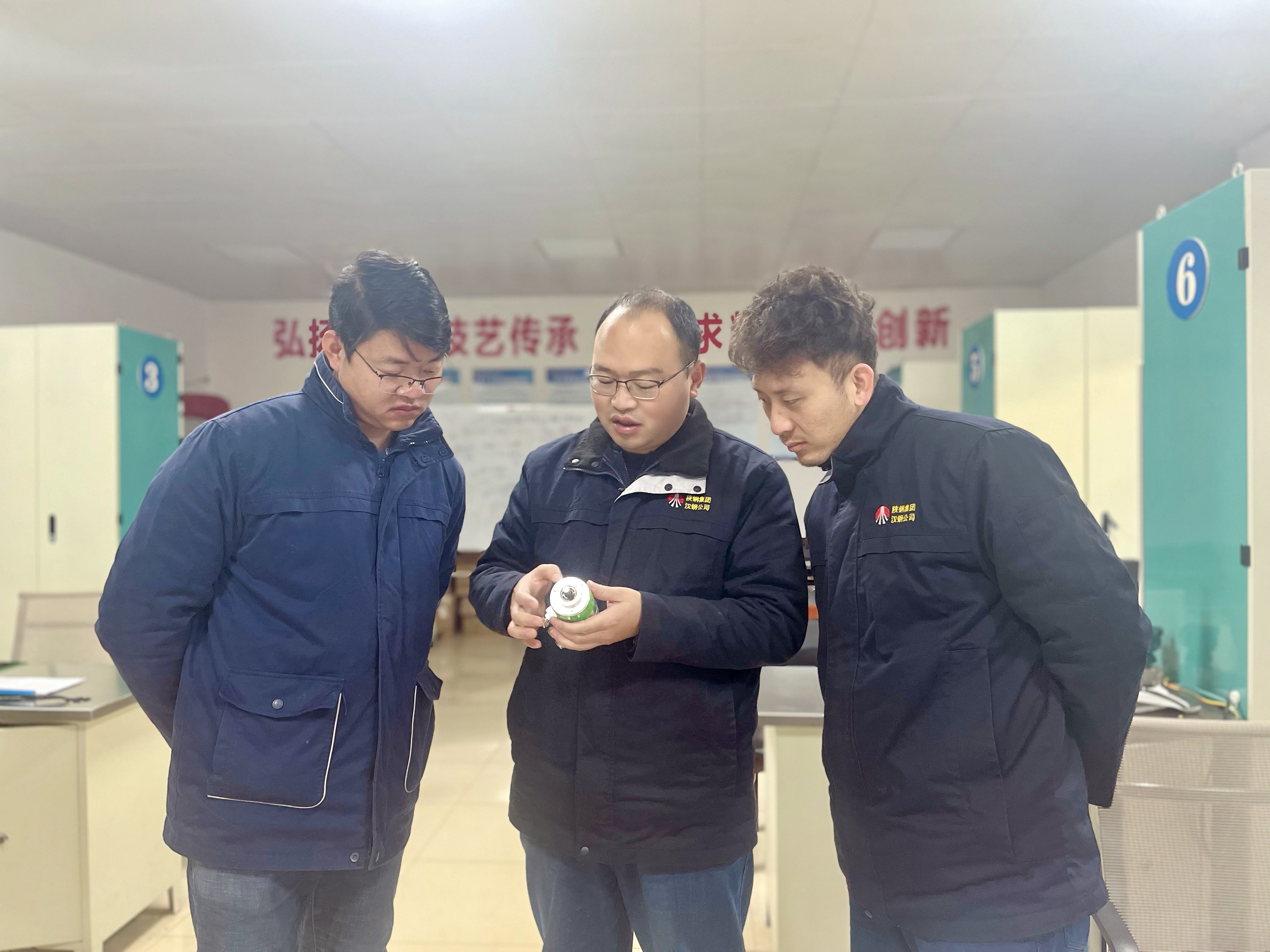 匠心傳承 讓桃李春滿園 -記陜西省機(jī)械冶金建材系統(tǒng)“帶徒名師”彭雅璐