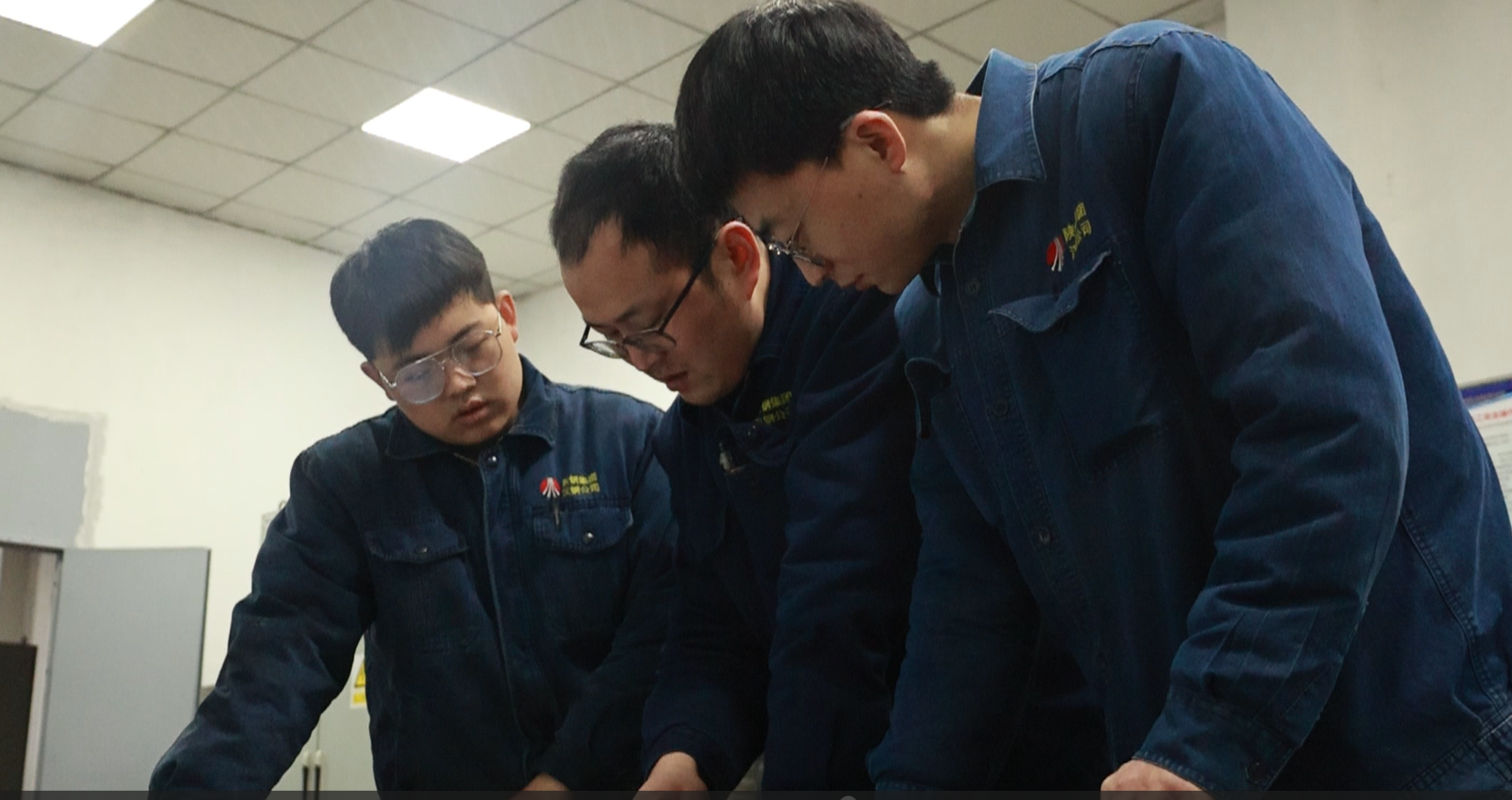 “學、析、加”  打造人才建設“新引擎”