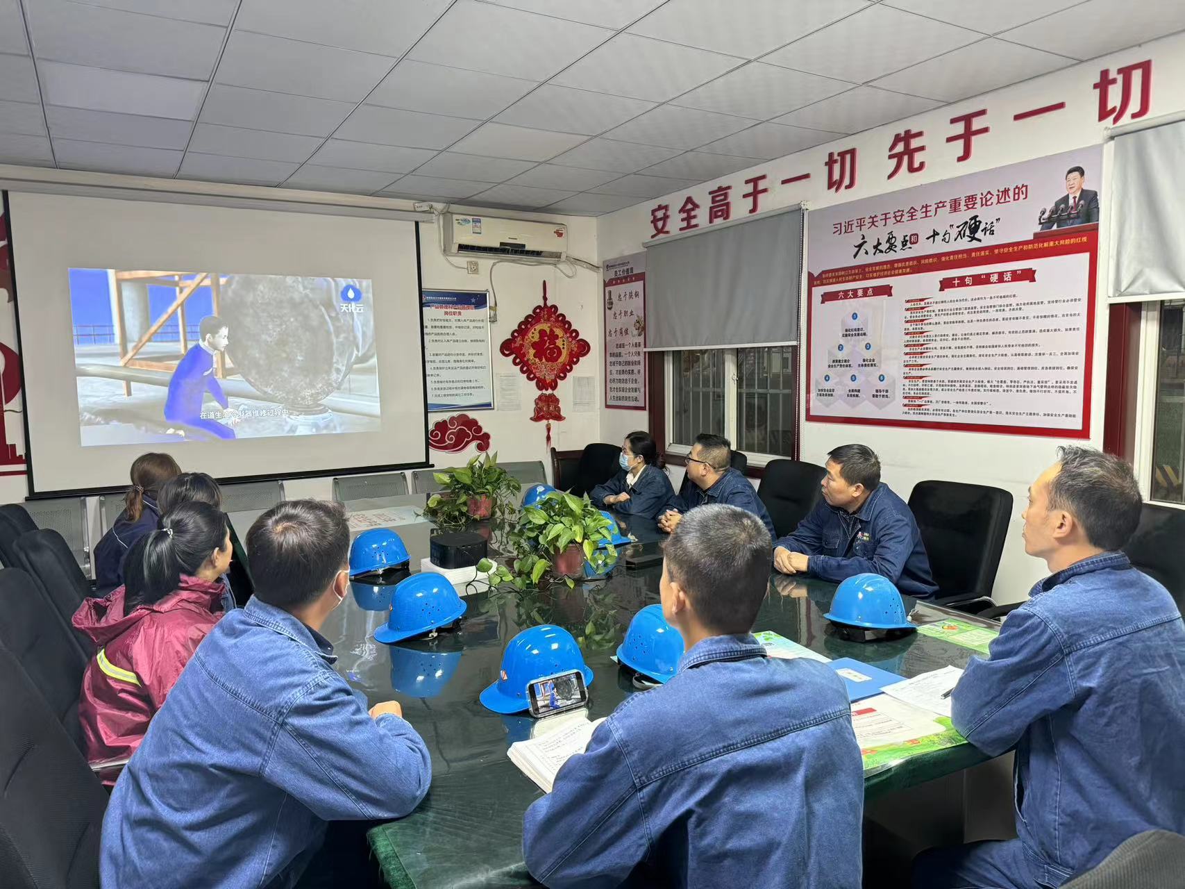 “護航、引路、擔責”漢鋼物流筑牢安全防線，守護企業(yè)命脈