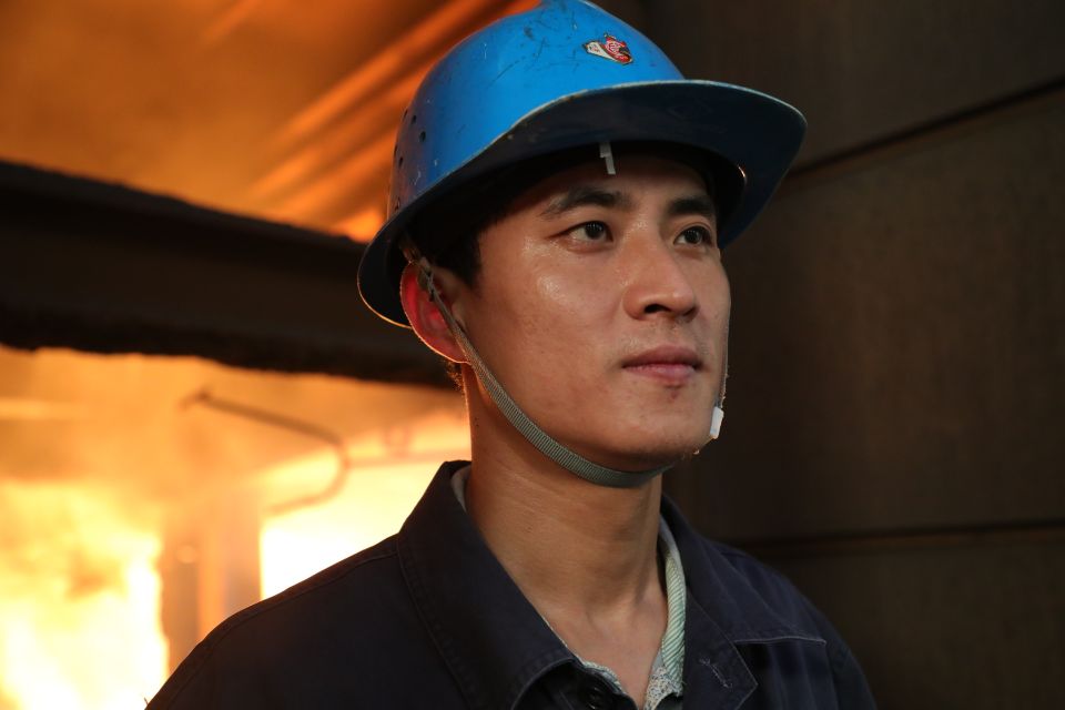 不負“熱”愛，致敬烈日下的“鋼鐵俠”！
