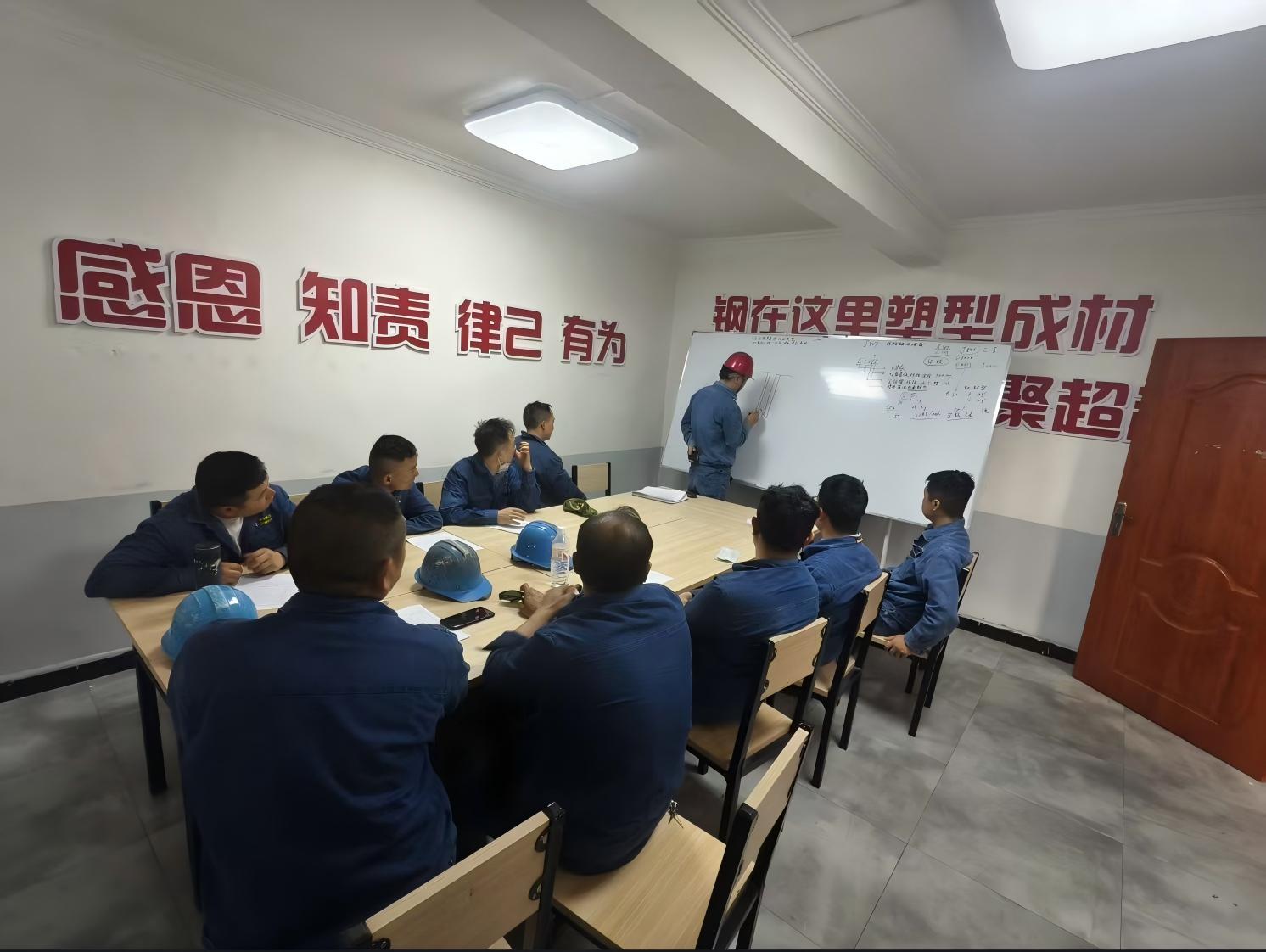 千方百“技”育“匠”才 —漢鋼公司焊工專班技能提升工程全面啟動(dòng)