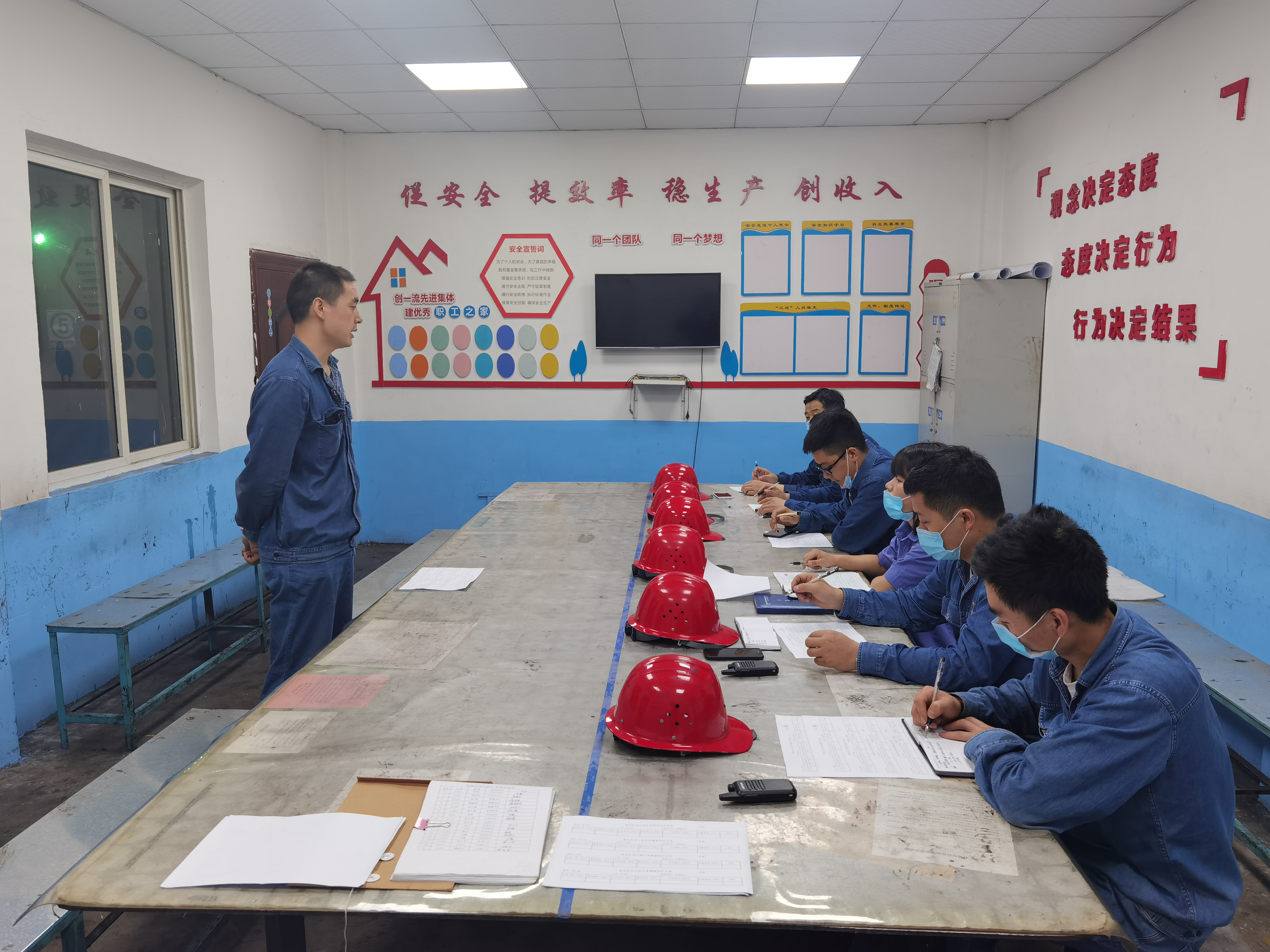【人才建設(shè)】“誰(shuí)能干就讓誰(shuí)干”在軋鋼廠唱的響亮 落地有聲