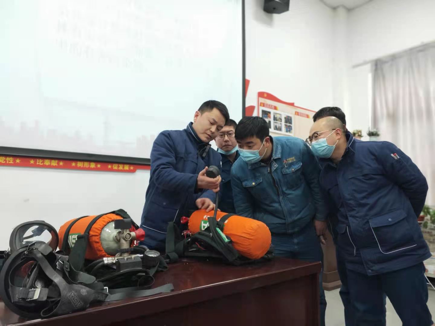 狠抓關鍵點，打好安全“攻堅戰(zhàn)”